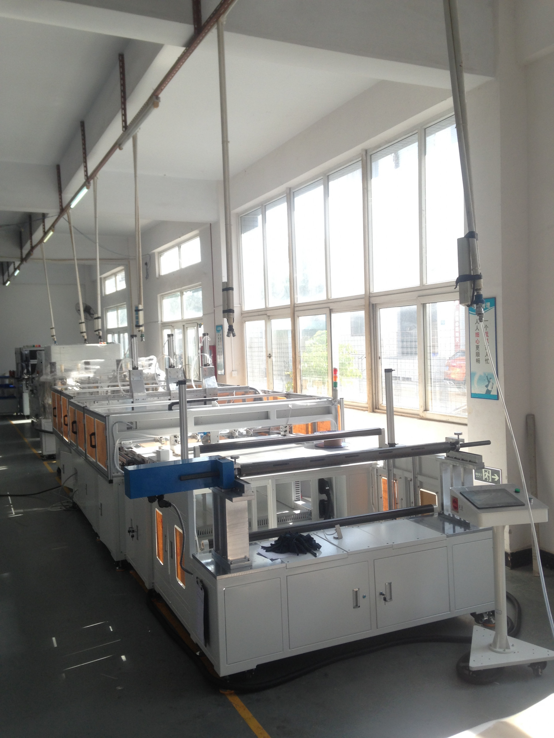 Industrial fully automatic RO reverse osmosis membrane spacer automatinc cutting-indexing-welding machine -1
