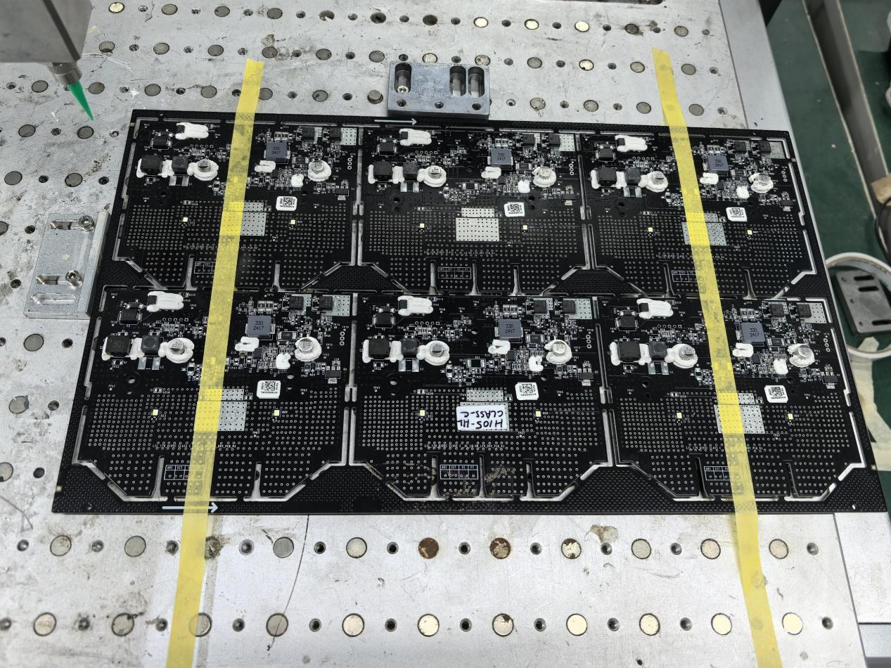 LED lighting modules and electronic control boards