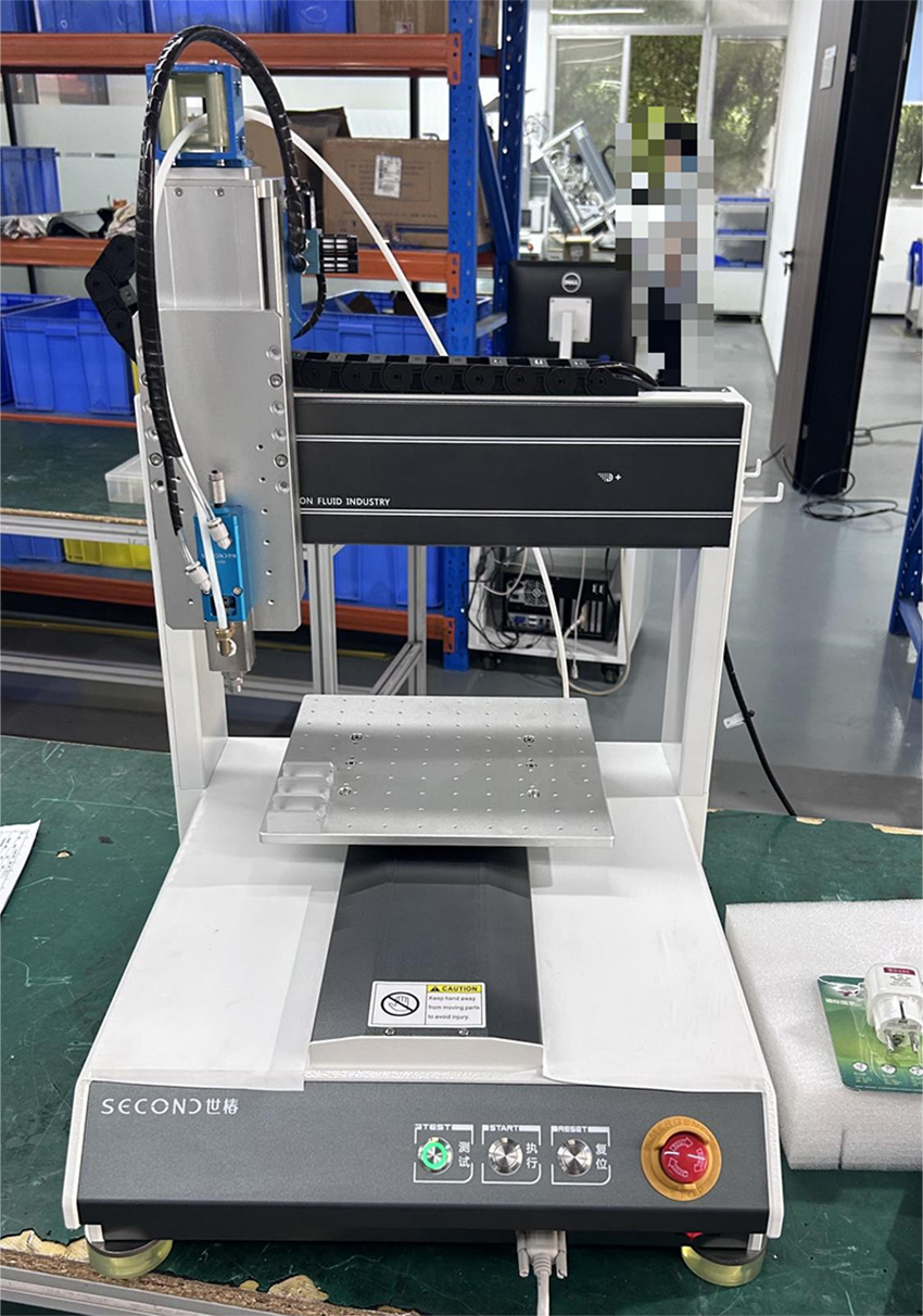 benchtop-dispensing-robot