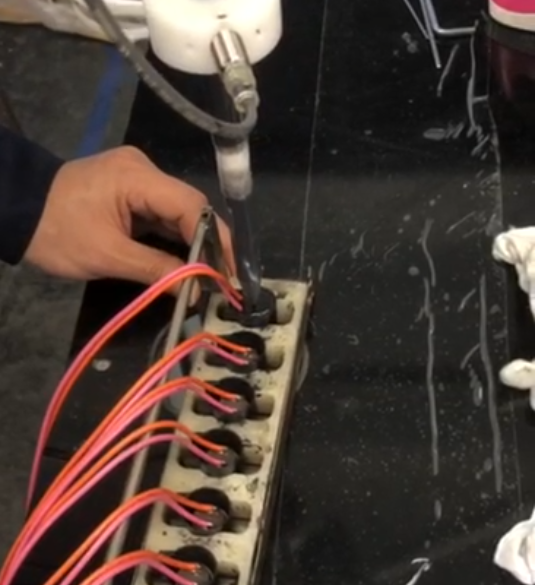 Potting Machines in Precision Sensor and Capacitor